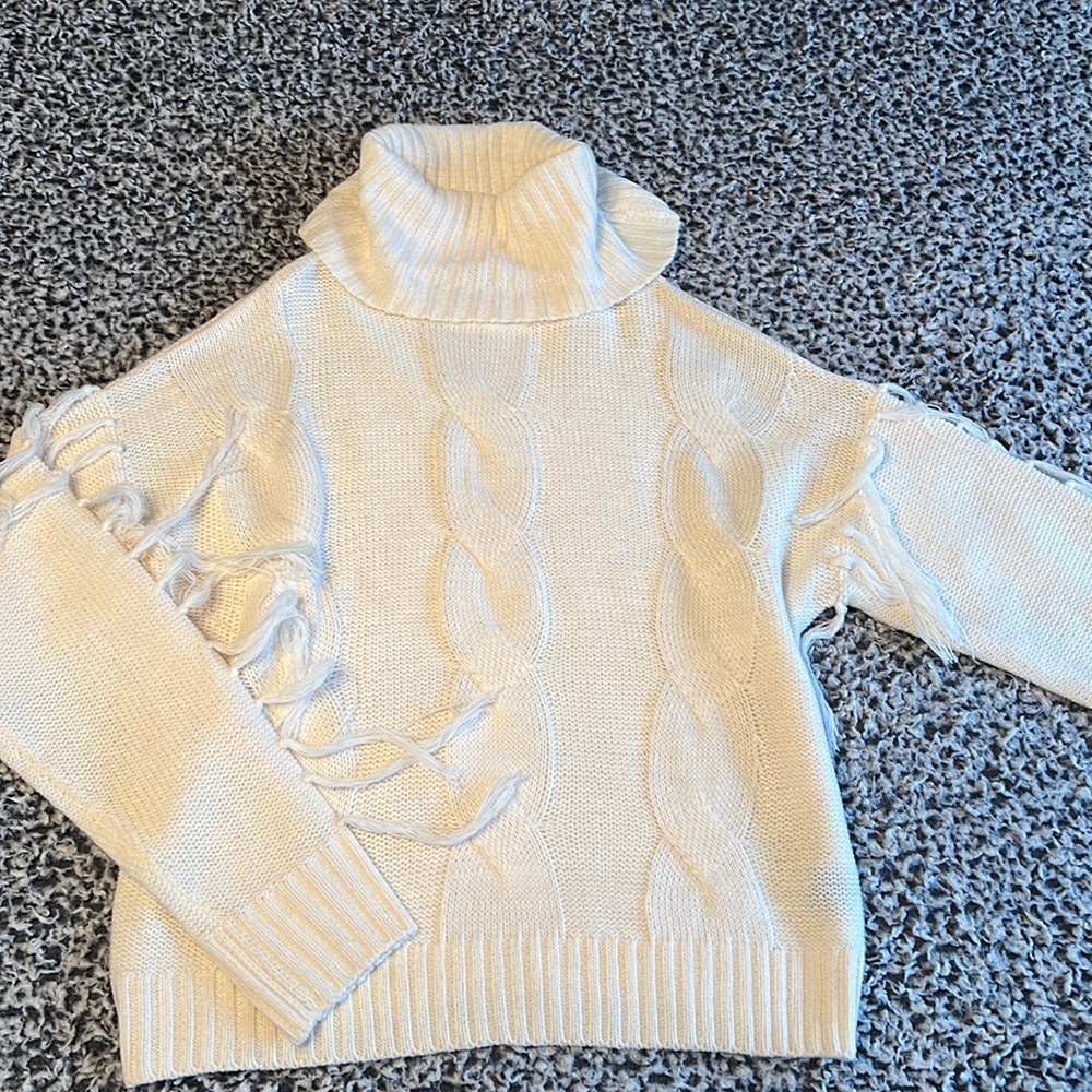 Women’s Sweater